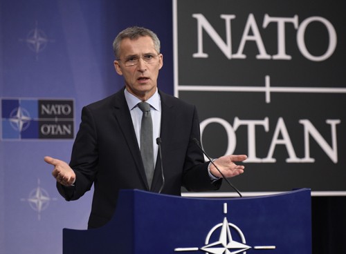НАТО оставит открытым канал для политического диалога с Россией - ảnh 1